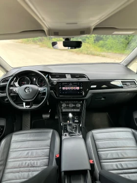 VW Touran R-Line КОЖА 190кс 6+ 1 автоматик  - 16500 € / 32271.19 лв. - 74217411 10