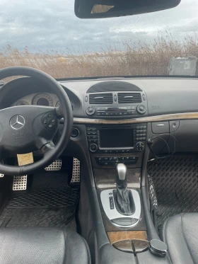 Mercedes-Benz E 320 3.2, снимка 9