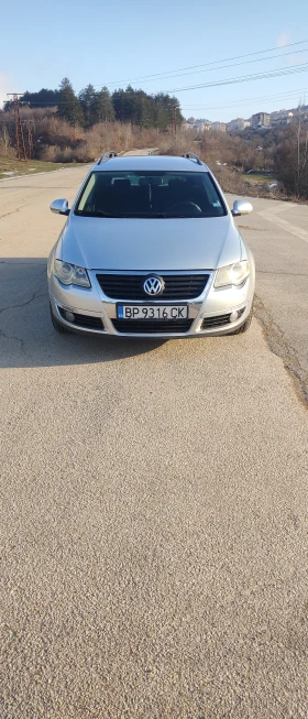 VW Passat - 2950 € / 5769.70 лв. - 48944875 2