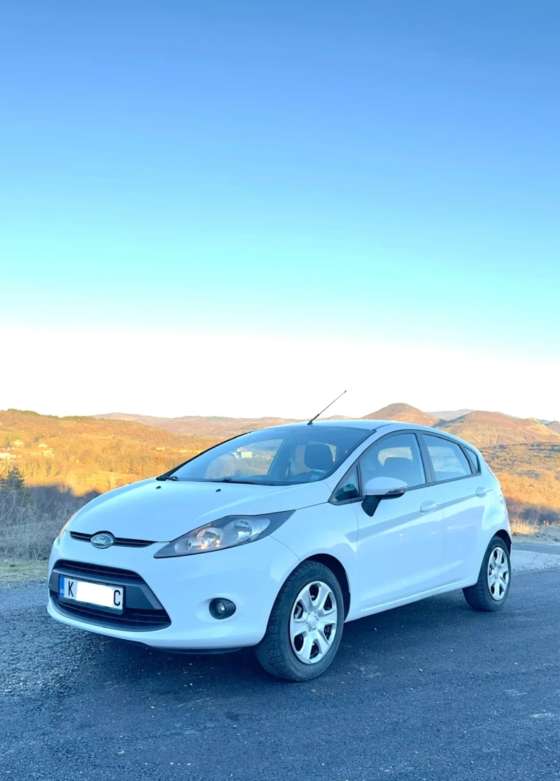 Ford Fiesta, снимка 9 - Автомобили и джипове - 48347428