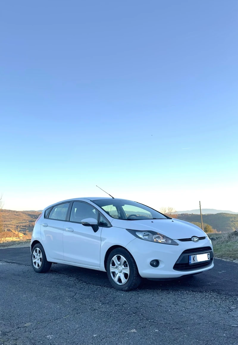 Ford Fiesta, снимка 7 - Автомобили и джипове - 48347428