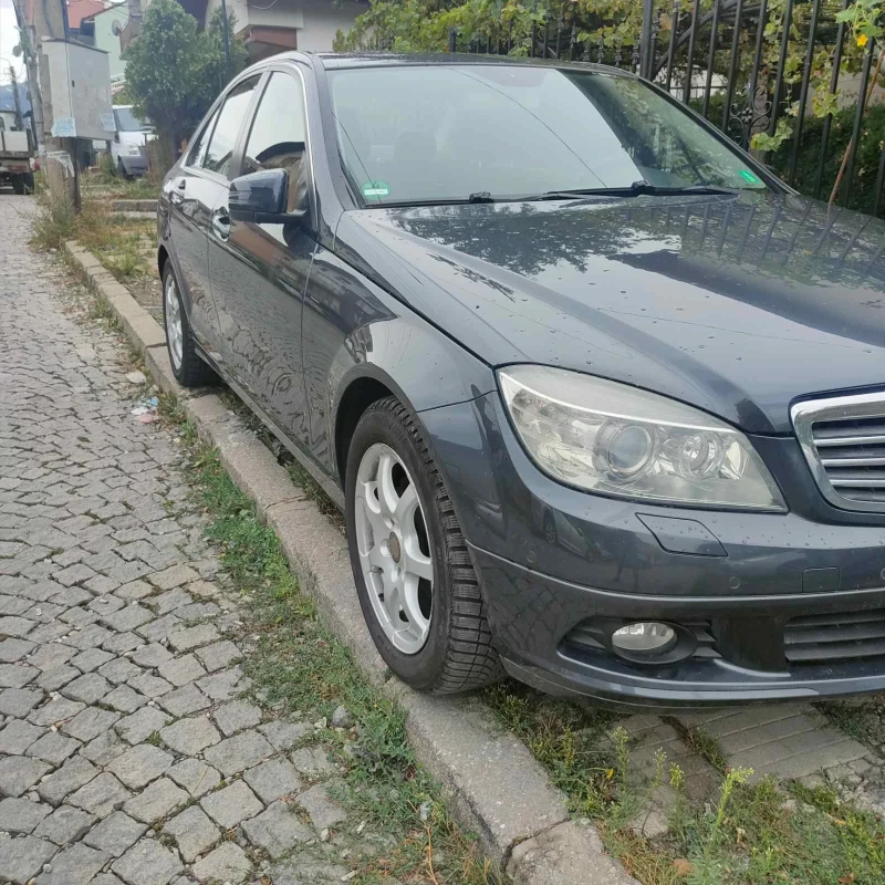 Mercedes-Benz C 300 3.0, снимка 2 - Автомобили и джипове - 47186268