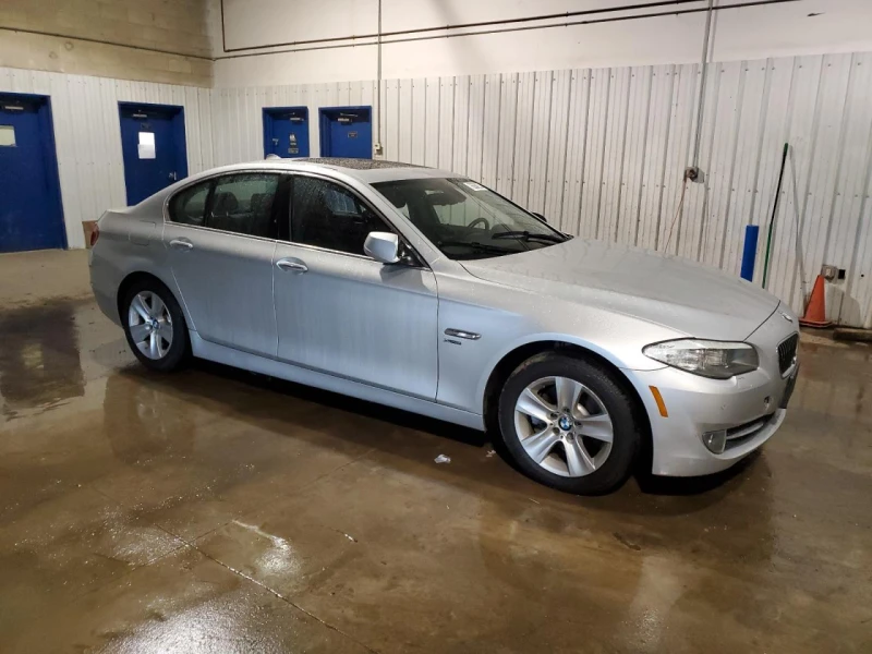 BMW 528 XI* Крайна цена* * Топ* , снимка 4 - Автомобили и джипове - 47544107