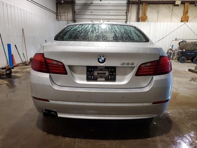 BMW 528 XI* Крайна цена* * Топ* , снимка 6 - Автомобили и джипове - 47544107