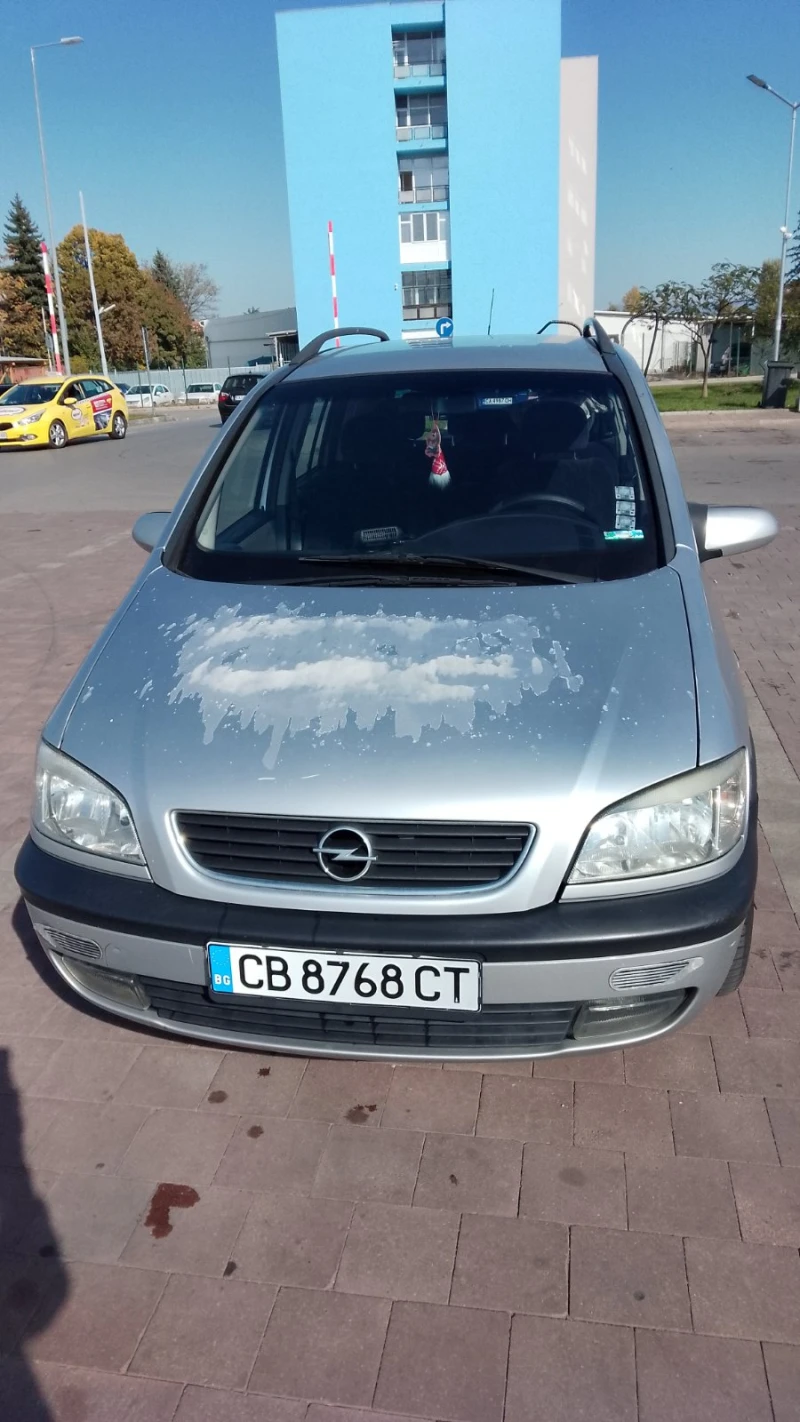 Opel Zafira, снимка 1 - Автомобили и джипове - 47779116