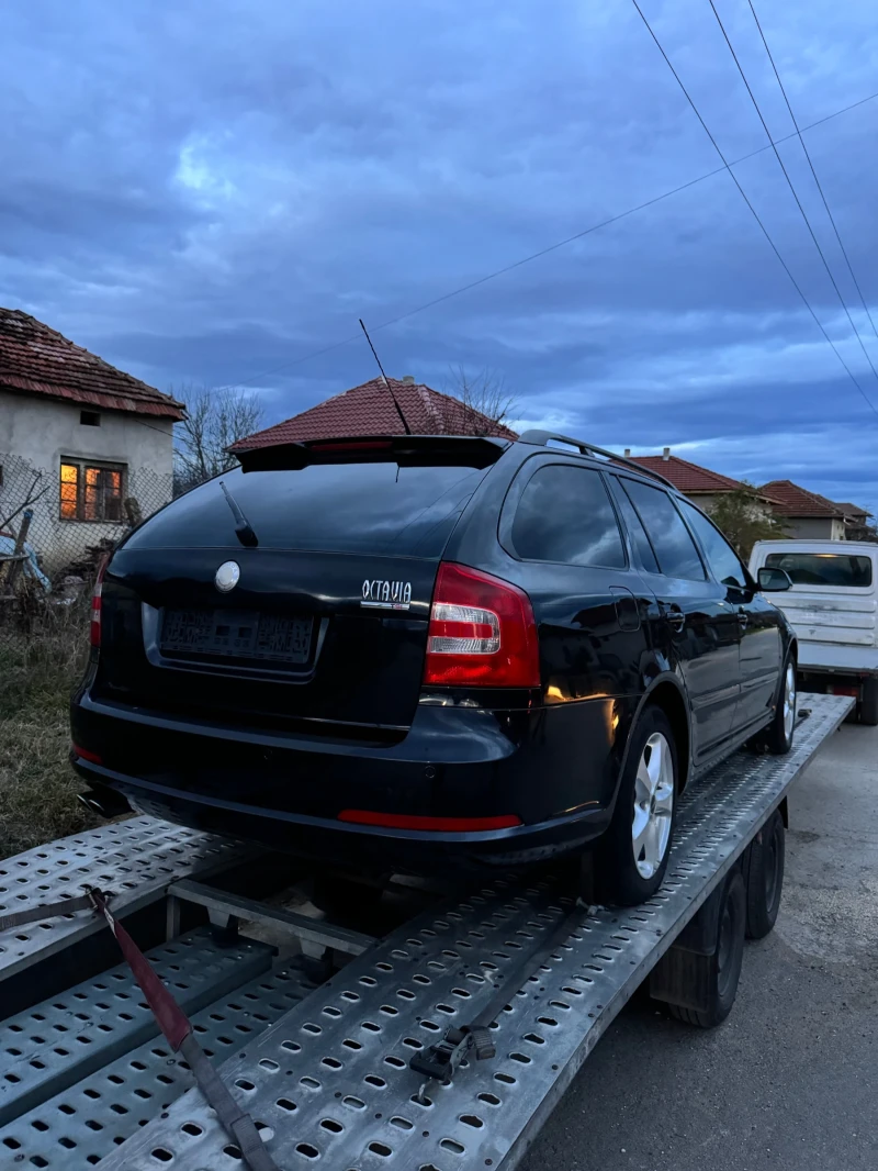 Skoda Octavia 1.8тsi, снимка 5 - Автомобили и джипове - 48117666