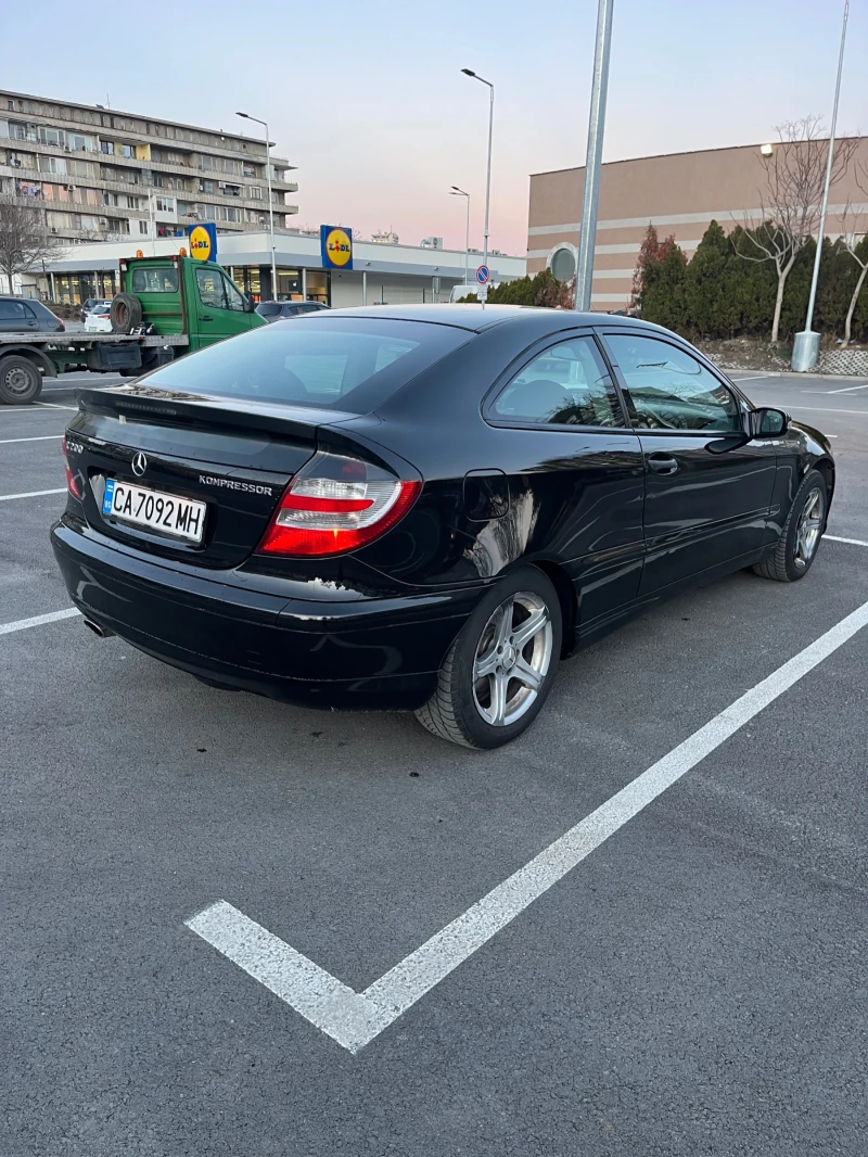 Mercedes-Benz C 200, снимка 3 - Автомобили и джипове - 48869152