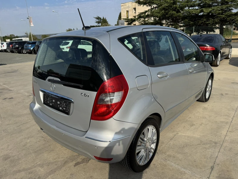 Mercedes-Benz A 180 CDI* 109ps* 6ск* ПАРКТРОНИЦИ, снимка 5 - Автомобили и джипове - 51215393