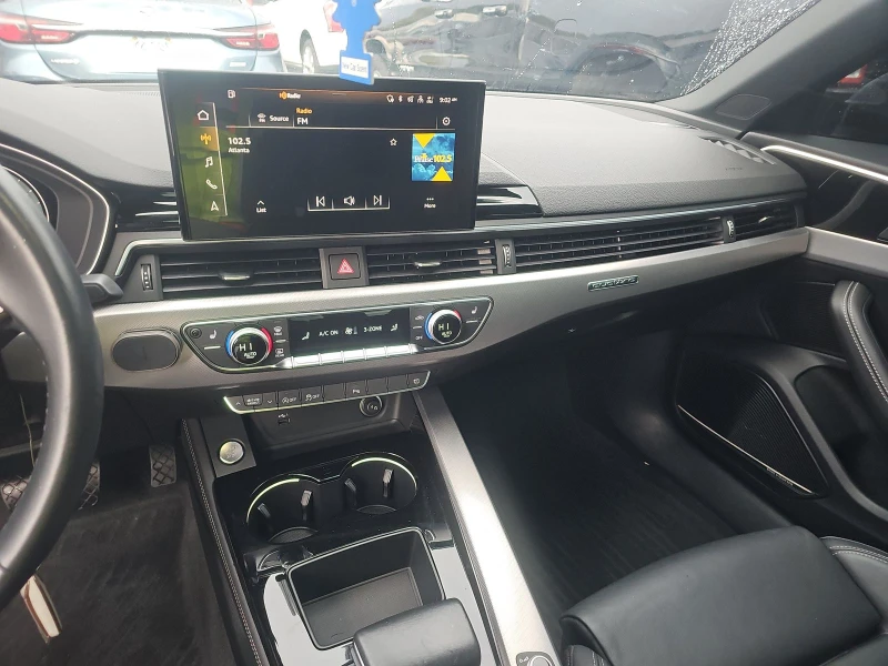 Audi A4 S line Premium Plus, снимка 10 - Автомобили и джипове - 52742866