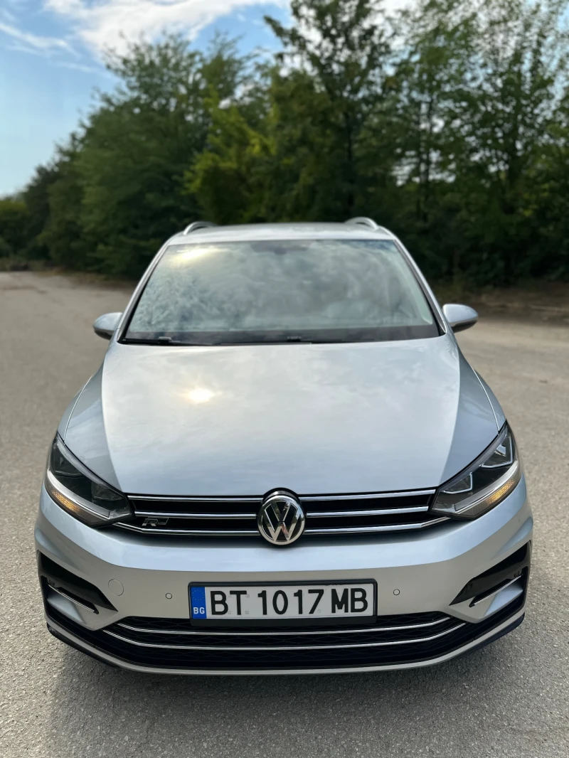 VW Touran R-Line КОЖА 190кс 6+ 1 автоматик , снимка 3 - Автомобили и джипове - 53056883