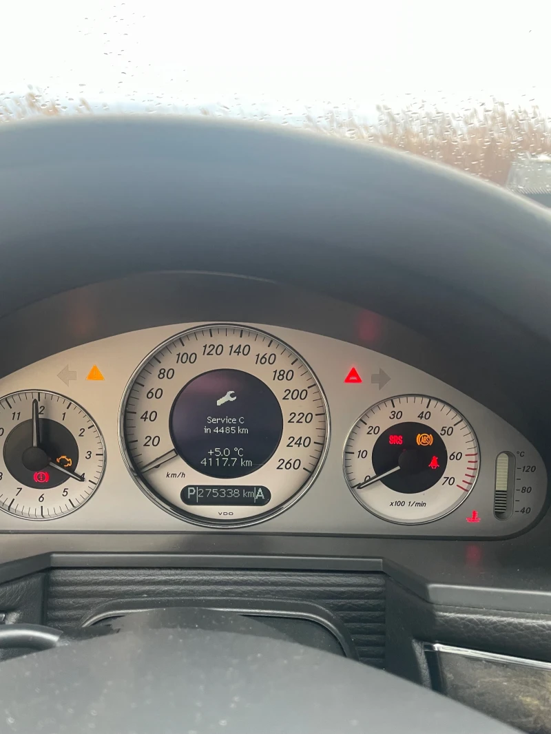 Mercedes-Benz E 320 3.2, снимка 5 - Автомобили и джипове - 53287297