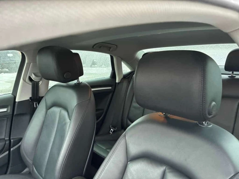 Audi A3 * 4dr Sdn FrontTrak TDI Komfort * CARFAX * ЦЕНА ДО, снимка 8 - Автомобили и джипове - 53529218