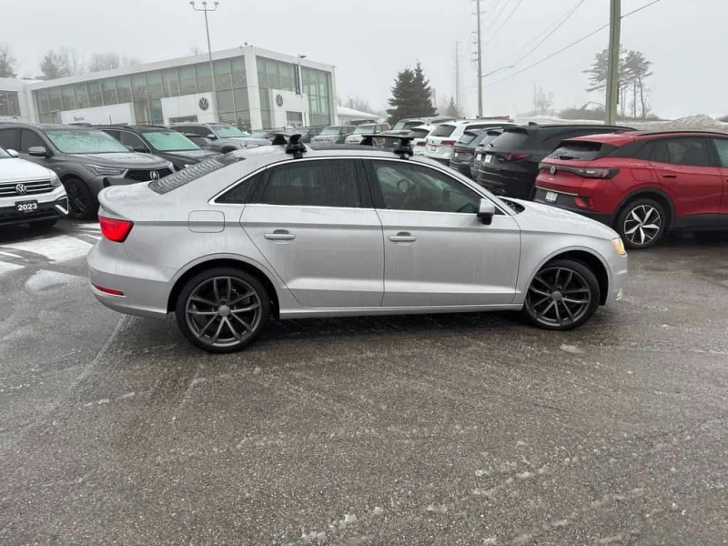 Audi A3 * 4dr Sdn FrontTrak TDI Komfort * CARFAX * ЦЕНА ДО, снимка 3 - Автомобили и джипове - 53529218