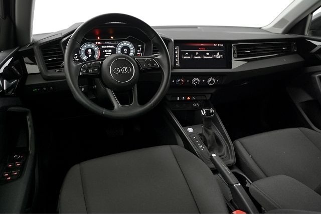 Audi A1 Sportback 35 TFSI, снимка 10 - Автомобили и джипове - 41066222