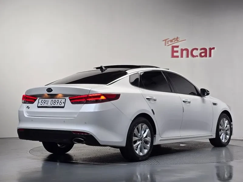 Kia K5 LPG - САМО 30% АВАНС, снимка 2 - Автомобили и джипове - 56322184