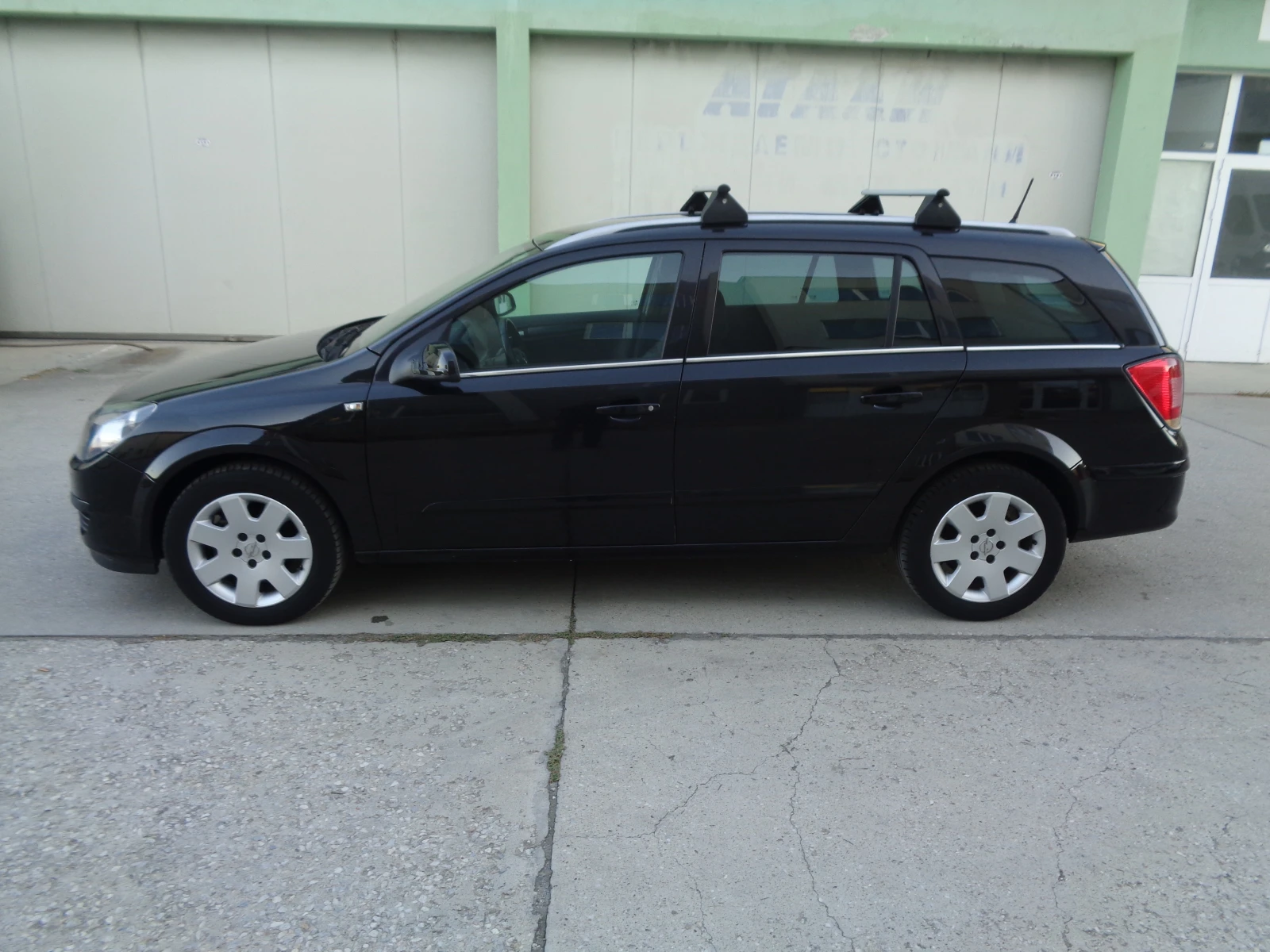 Opel Astra 1.7CDTI-COSMO-LEDER-LIZING - изображение 7