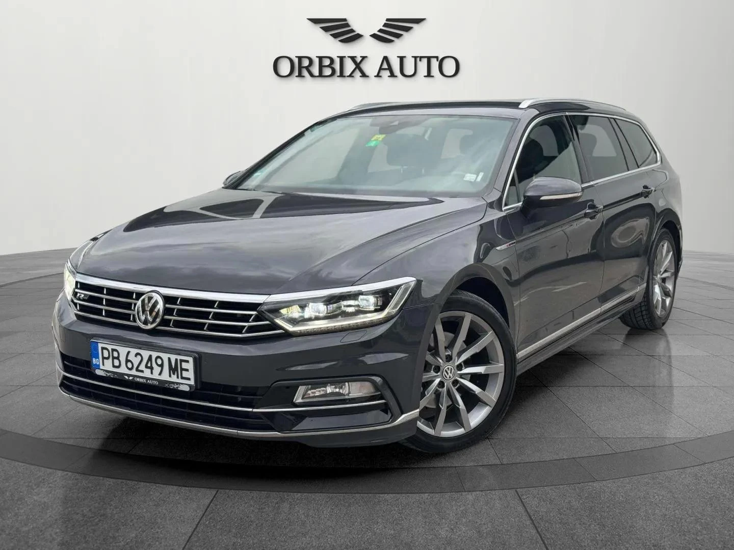 VW Passat R-LINE/ 4x4/ DIGITAL/ ВЪРНАТ ОТ ЛИЗИНГ | Mobile.bg — изображение 1