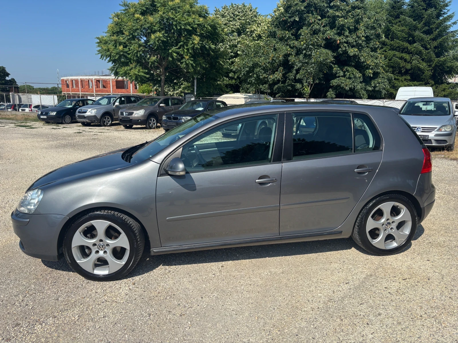 VW Golf 2006+ АВТОМАТ+ 1.9+ 105+ НАВИ+ ОБСЛУЖЕН+ ВС. ПЛАТЕ - изображение 7