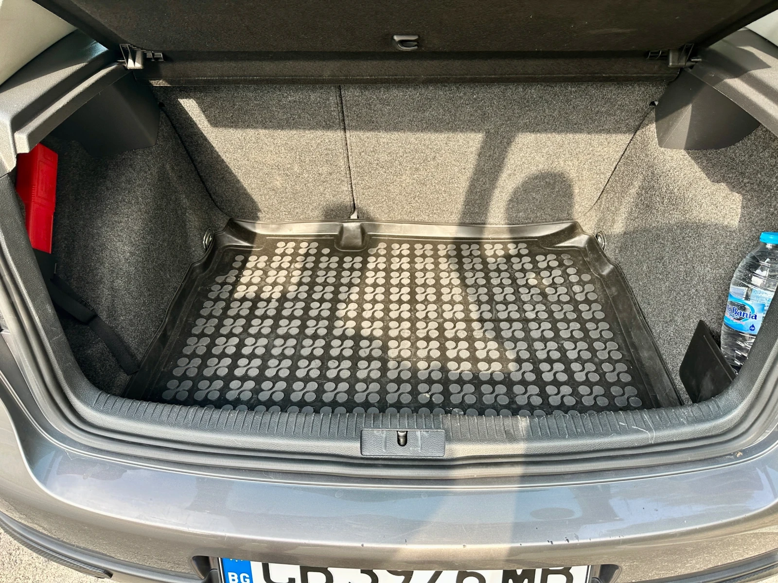 VW Golf 5 1.6 102кс. - изображение 10