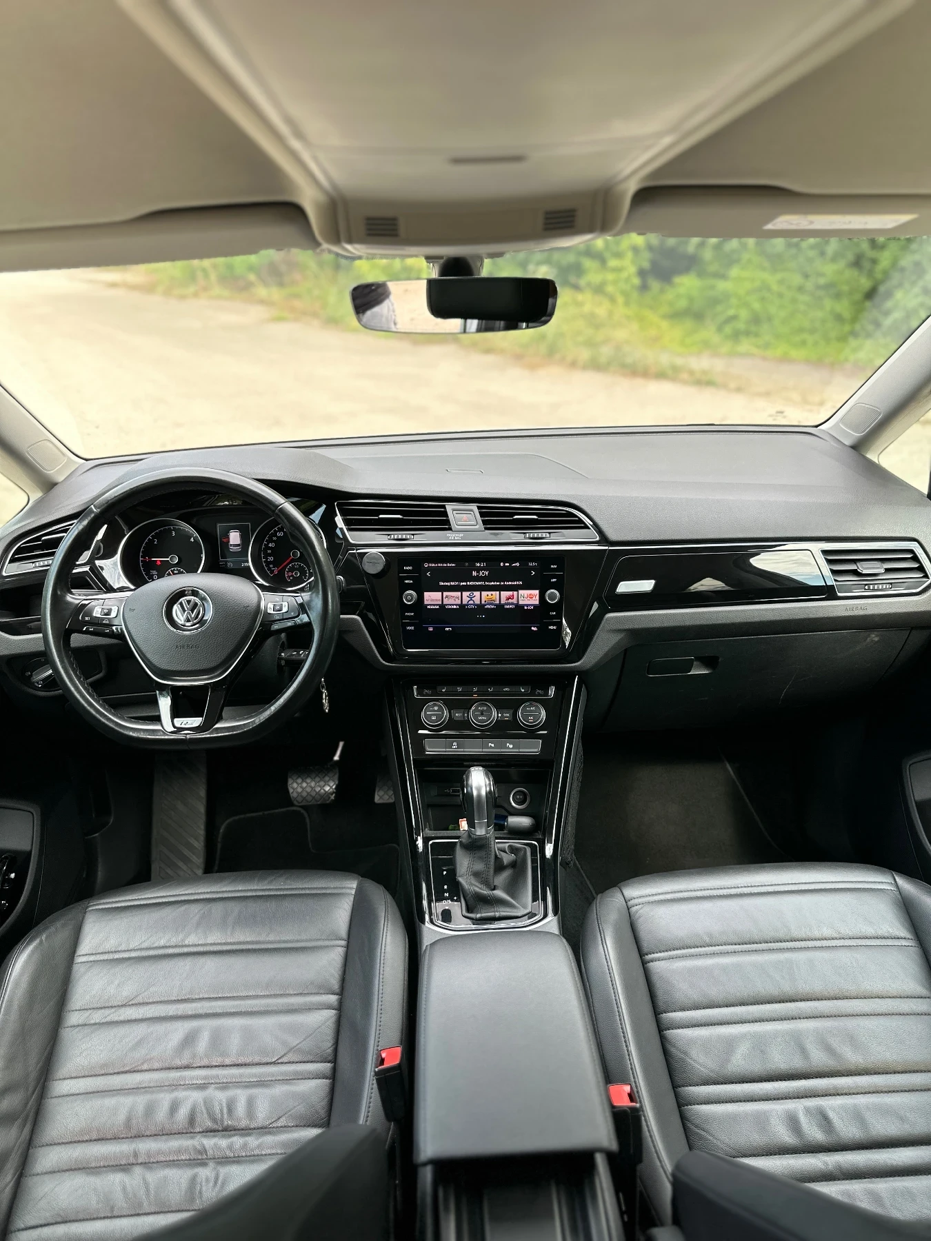 VW Touran R-Line КОЖА 190кс 6+ 1 автоматик  - изображение 10