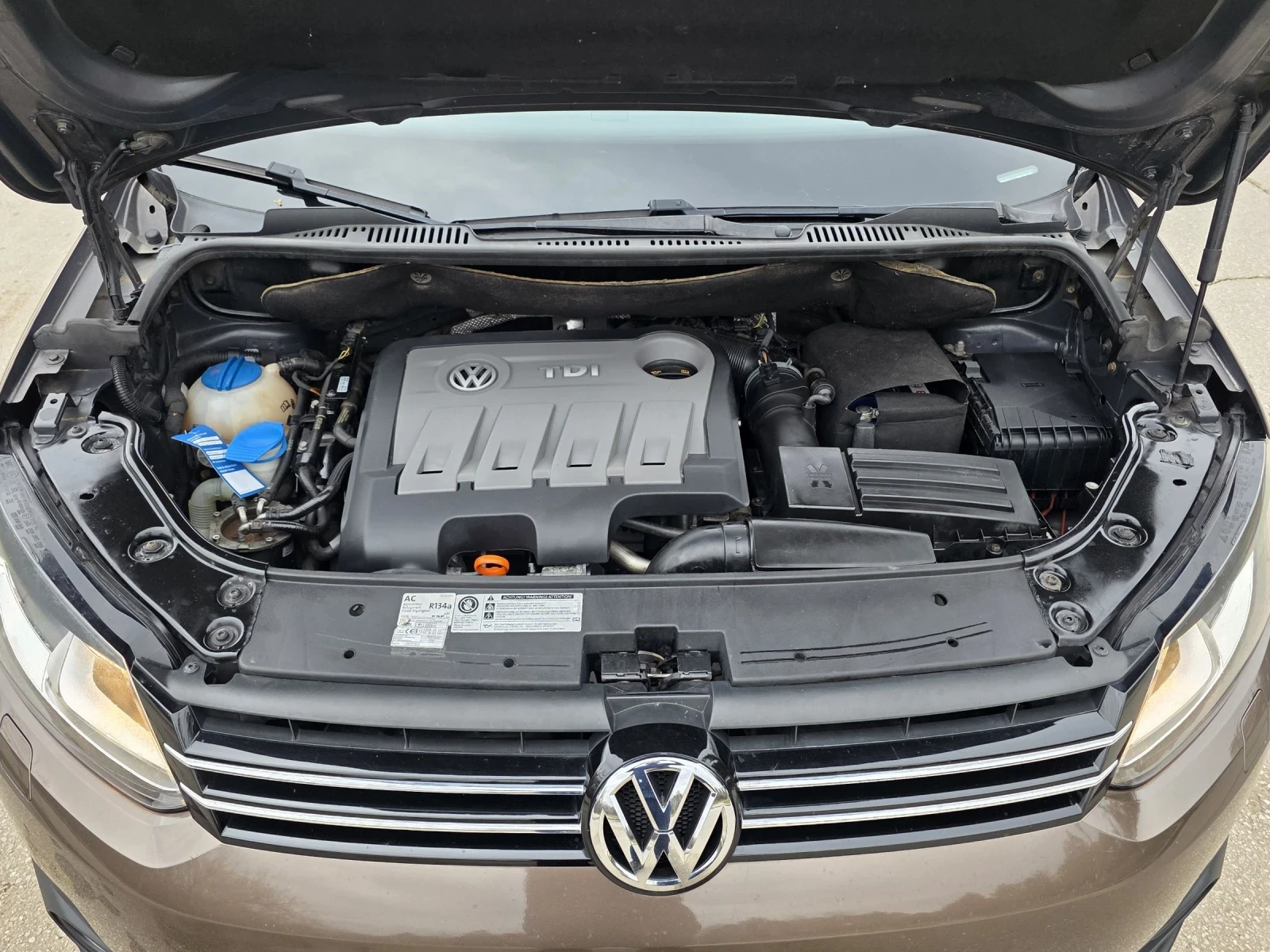 VW Touran 2.0TDi CROSS , 213800km!!! | Mobile.bg � ����������� 11
