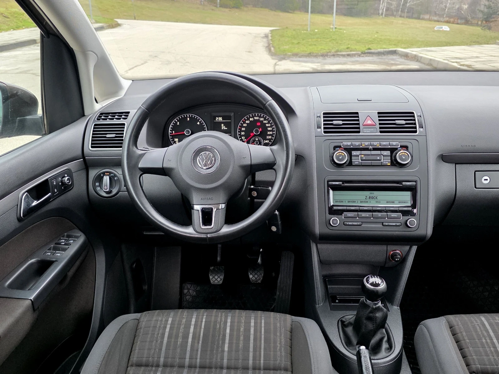 VW Touran 2.0TDi CROSS , 213800km!!! - изображение 7