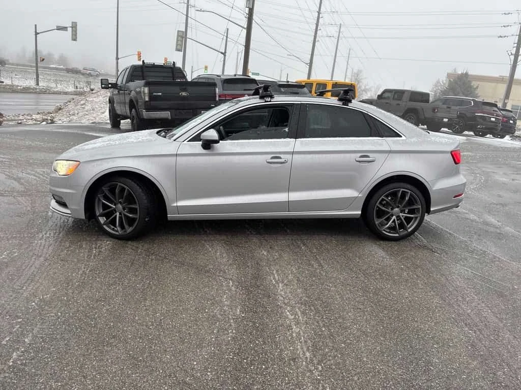 Audi A3 * 4dr Sdn FrontTrak TDI Komfort * CARFAX * ЦЕНА ДО - изображение 2