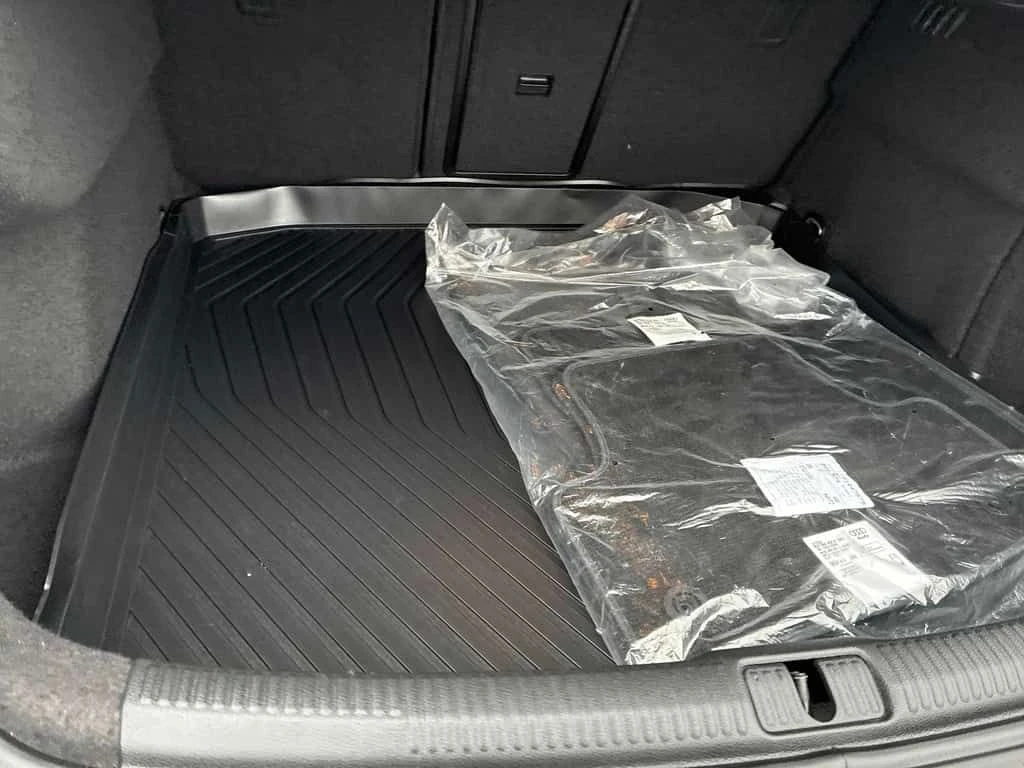 Audi A3 * 4dr Sdn FrontTrak TDI Komfort * CARFAX * ЦЕНА ДО - изображение 10