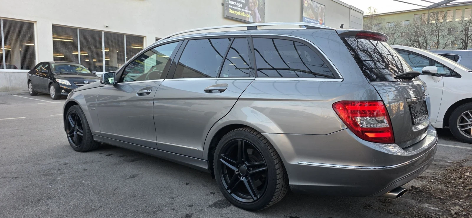 Mercedes-Benz C 200 Avantgarde  - изображение 3