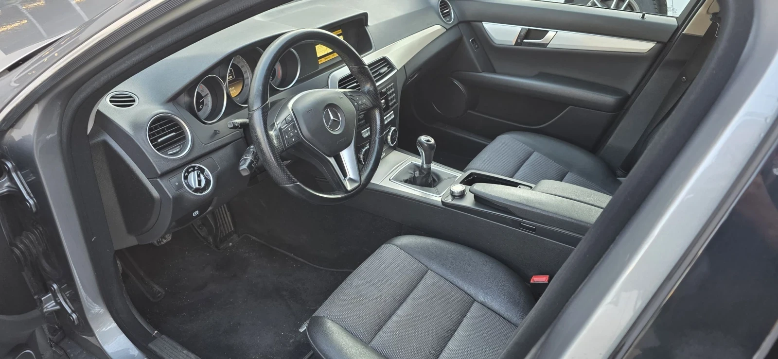 Mercedes-Benz C 200 Avantgarde  - изображение 5