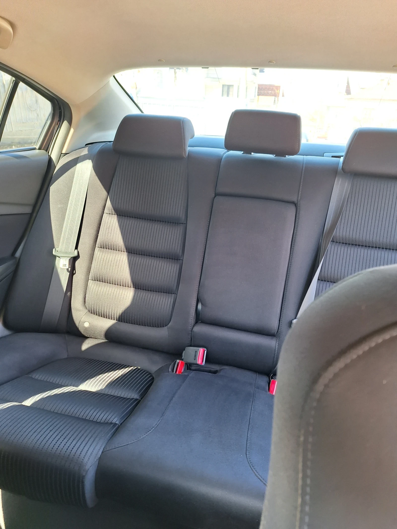 Mazda 6 2.2 Skyactive, снимка 12 - Автомобили и джипове - 54173113