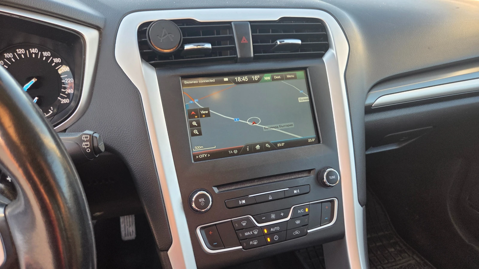 Ford Mondeo 2.0TDCI, снимка 11 - Автомобили и джипове - 54334945