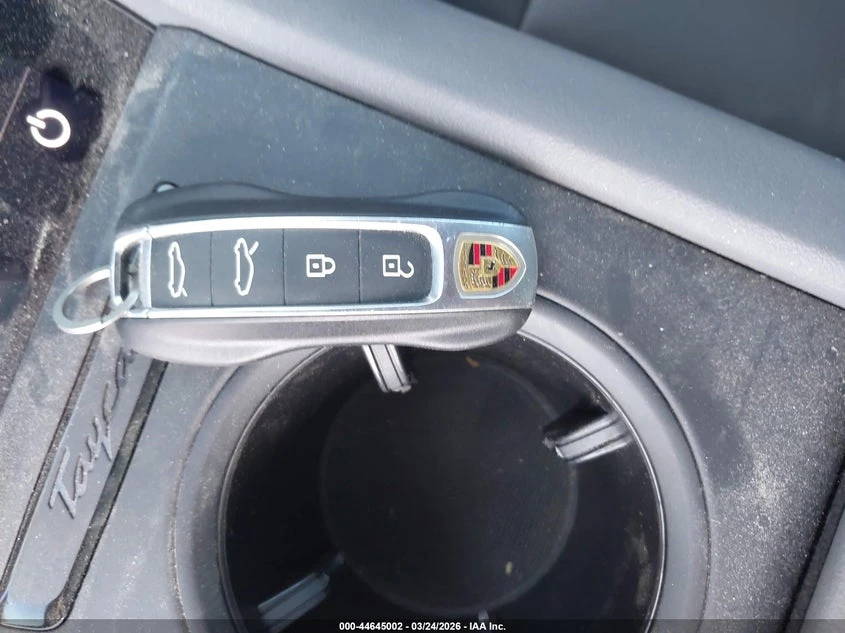 Porsche Taycan 4S, снимка 11 - Автомобили и джипове - 54668750