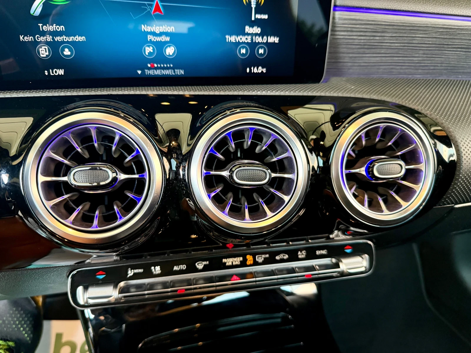 Mercedes-Benz CLA 220 AMG* 2023г* 4X4* FULL, снимка 16 - Автомобили и джипове - 55323871