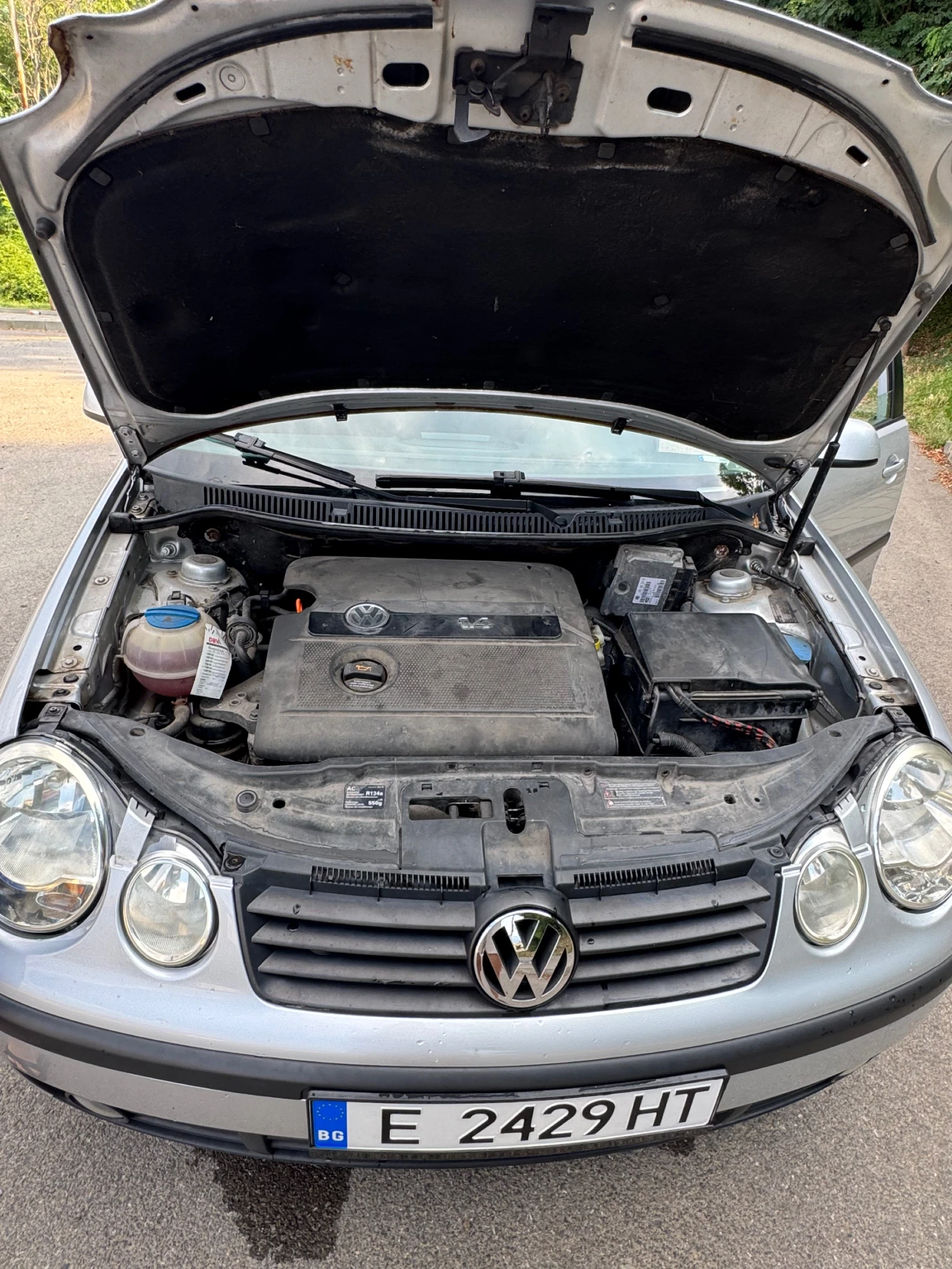 VW Polo, снимка 6 - Автомобили и джипове - 55326461