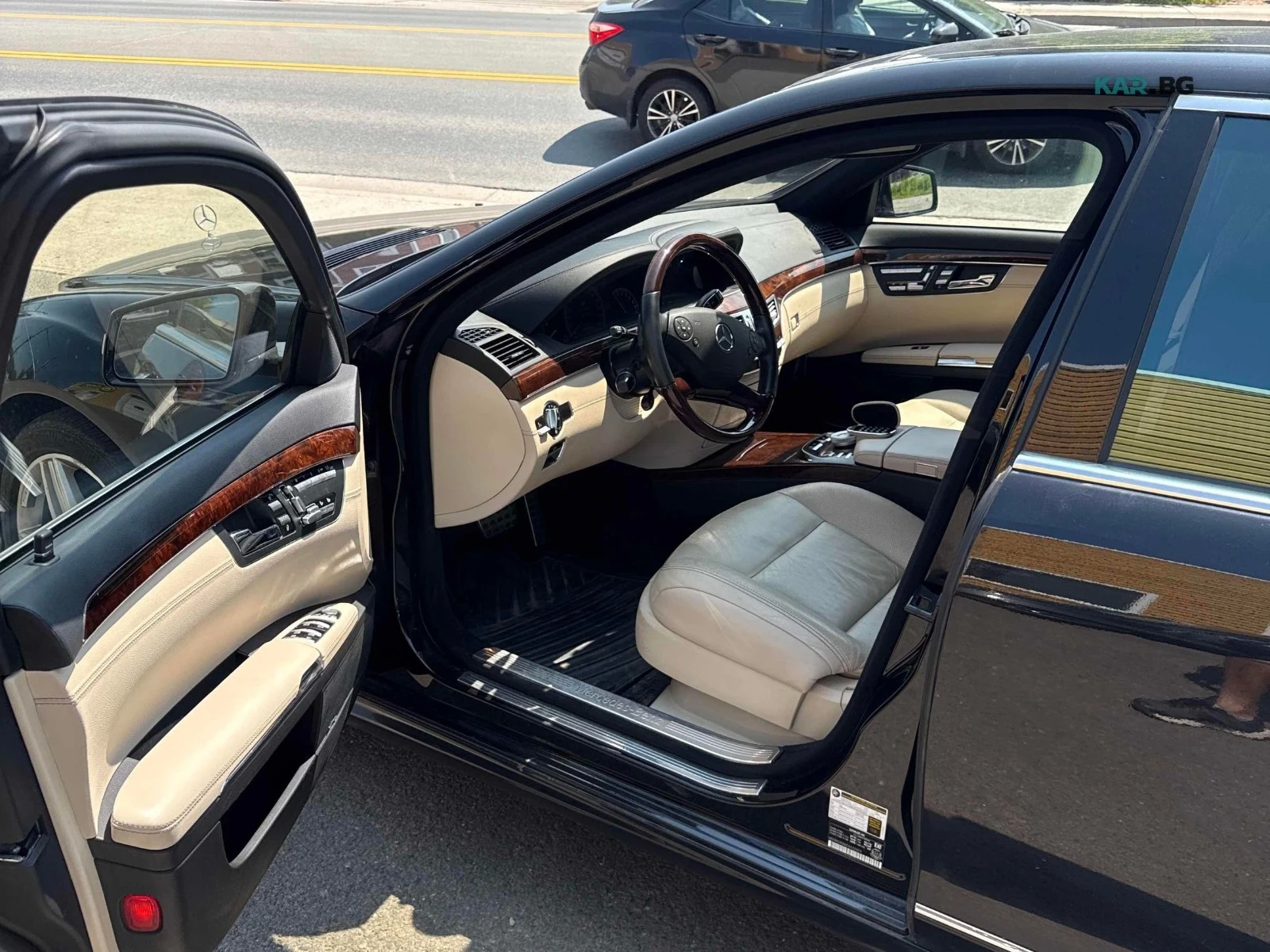 Mercedes-Benz S 550 PANO* МАСАЖ* ОБДУХ* KEYLESS, снимка 8 - Автомобили и джипове - 55722651