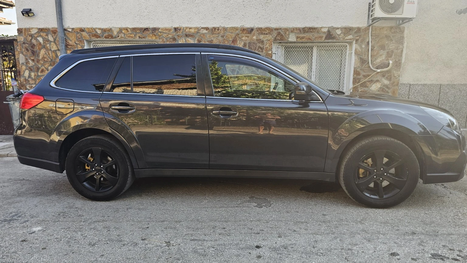 Subaru Outback 2.0D Lineartronic AWD, снимка 4 - Автомобили и джипове - 55843835