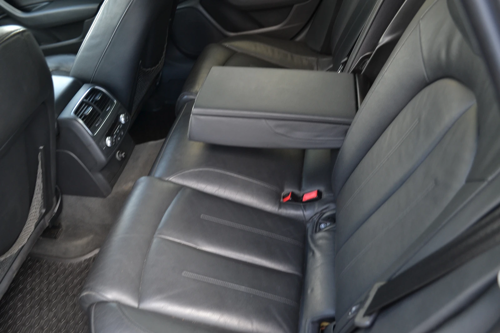 Audi A6 Allroad 3.0TDI, снимка 7 - Автомобили и джипове - 55941094