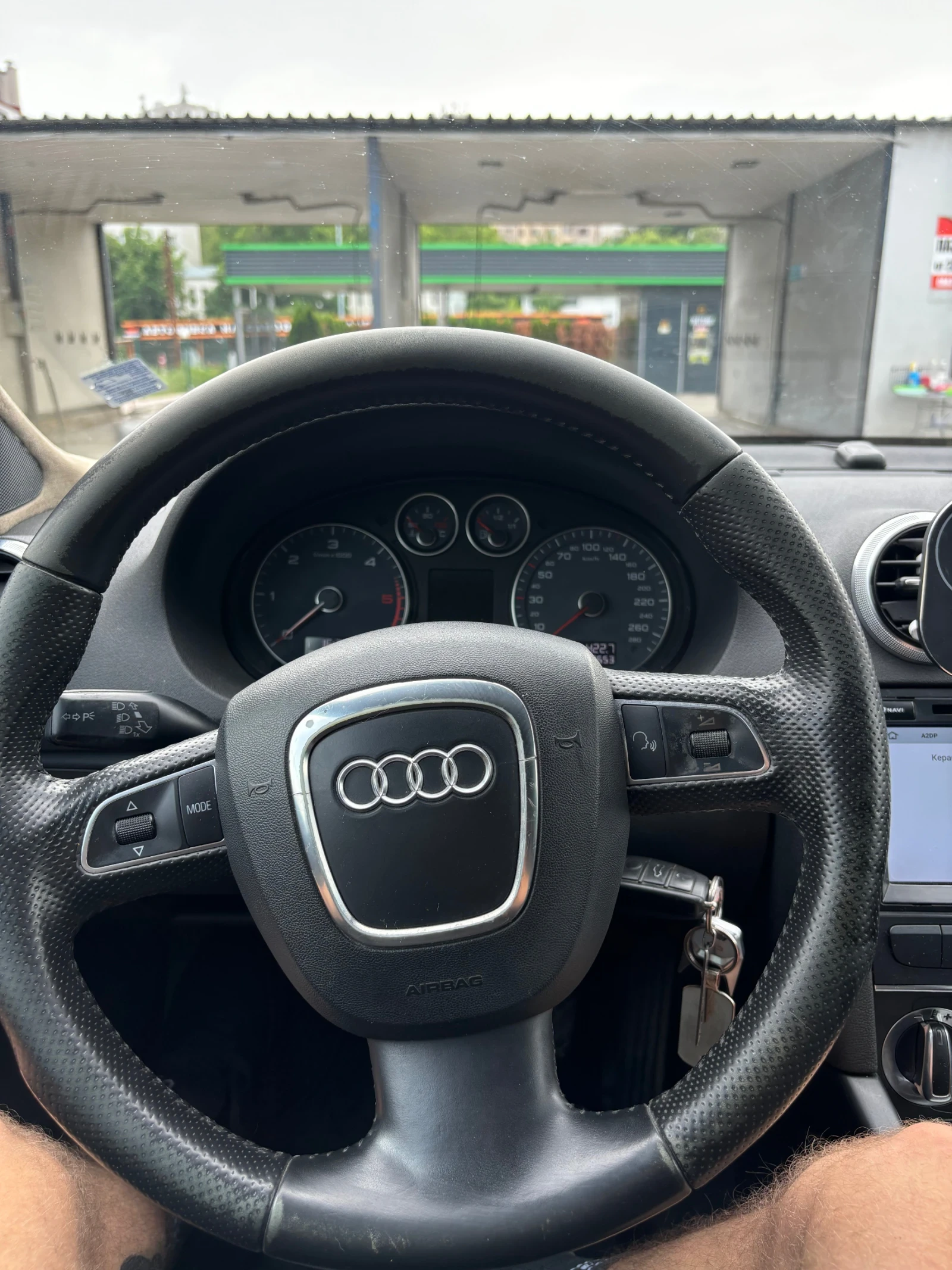 Audi A3 FaceLift 8P Alcantara, снимка 13 - Автомобили и джипове - 56184747