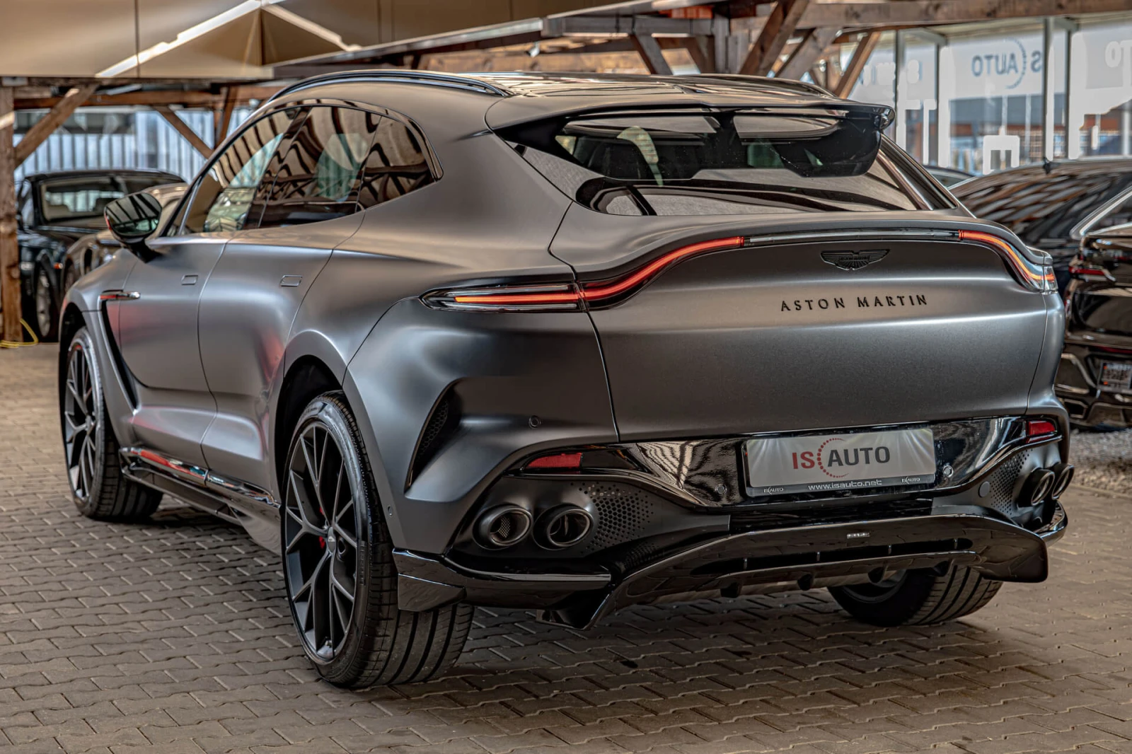 Aston Martin DBX 707/Керамика/Карбон/Обдухване/Камера 360/Bowers&Wi, снимка 5 - Автомобили и джипове - 56225668