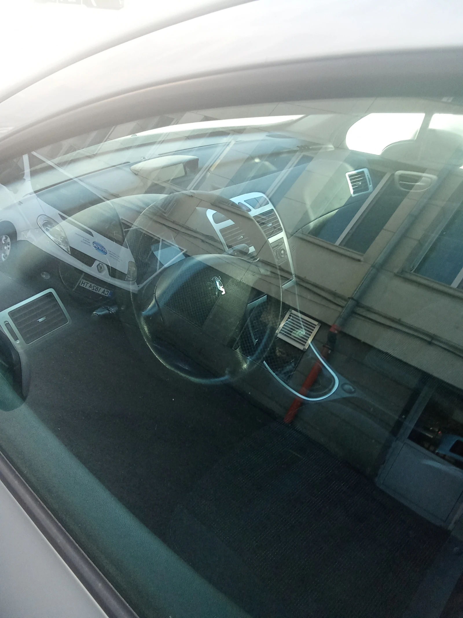 Peugeot 307, снимка 2 - Автомобили и джипове - 56564219