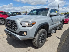 Toyota Tacoma CREW CAB SHORT BED , снимка 1