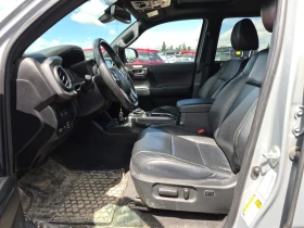 Toyota Tacoma CREW CAB SHORT BED , снимка 11