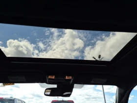Toyota Tacoma CREW CAB SHORT BED , снимка 15