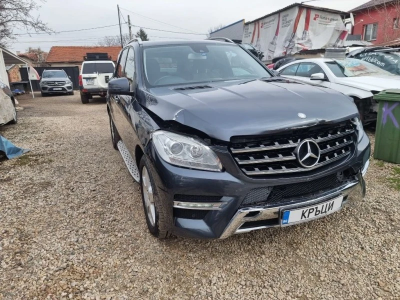 Mercedes-Benz ML 250 350 AMG W166, снимка 1 - Автомобили и джипове - 40083116