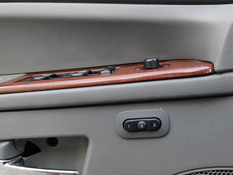 Jeep Grand cherokee 3.0 CRD LIMITED, снимка 9 - Автомобили и джипове - 53139627