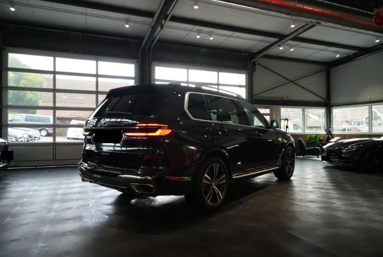 BMW X7 xDrive40i M Sport, снимка 4 - Автомобили и джипове - 49549963