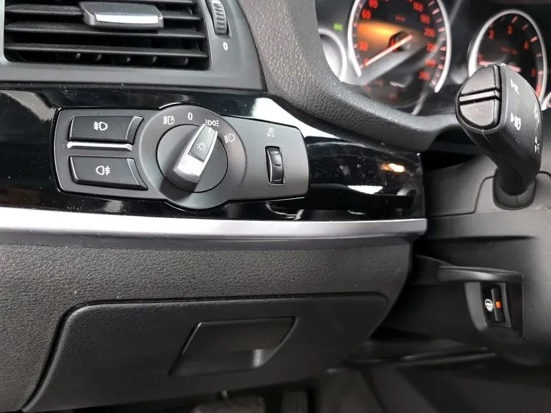 BMW X4 2.0d, снимка 13 - Автомобили и джипове - 54604912
