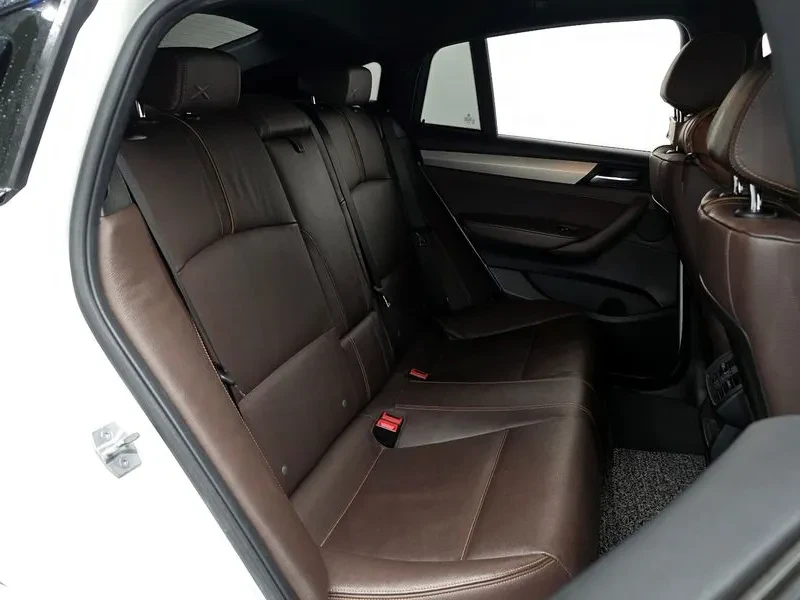 BMW X4 2.0d, снимка 12 - Автомобили и джипове - 54604912