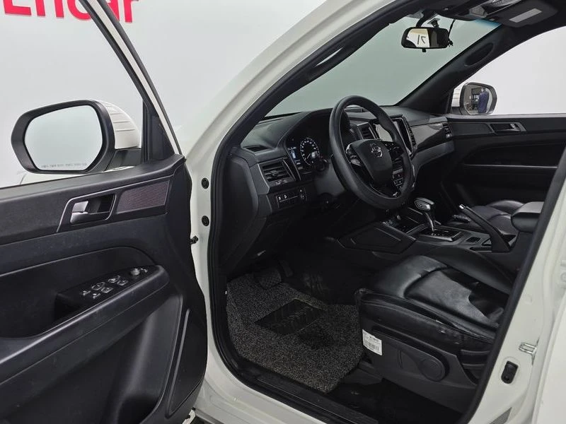 SsangYong Rexton, снимка 10 - Автомобили и джипове - 55748898
